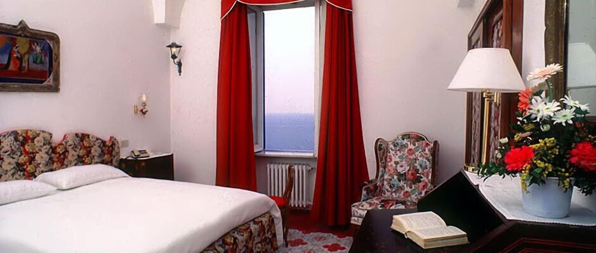 Hotel Luna Convento Amalfi Pokoj fotografie